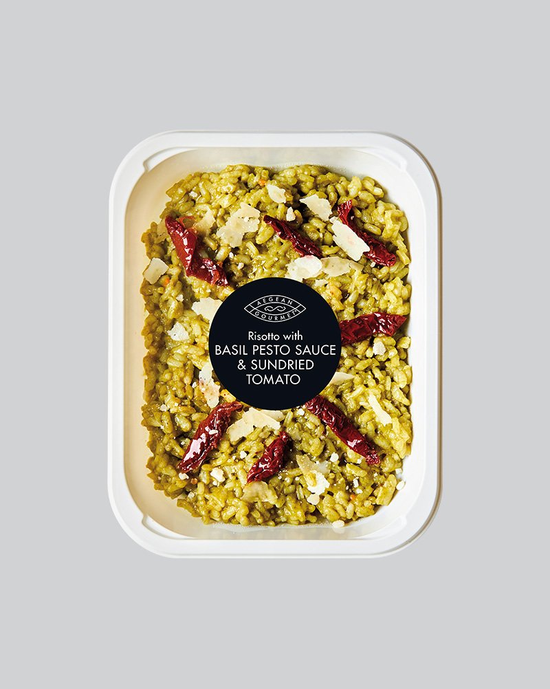 Risotto with basil pesto sauce & sundried tomato